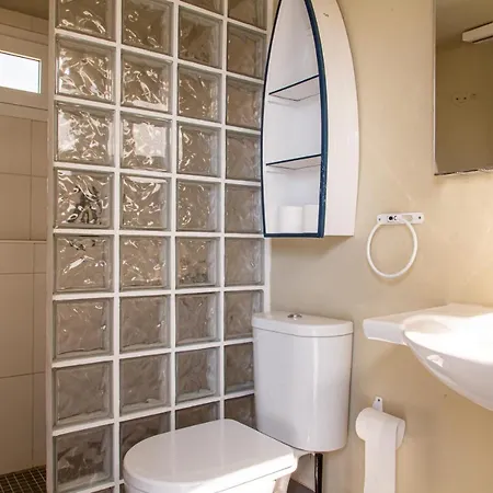 Daire Vistas Al Mar Junto A La Playa 3d