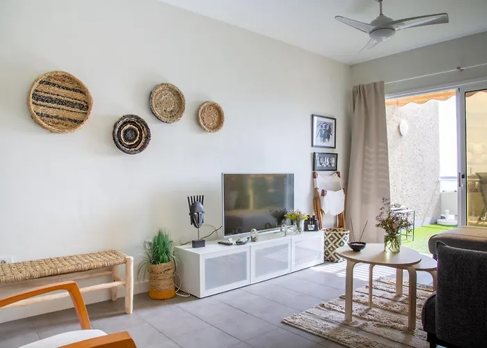 Vistas Al Mar Junto A La Playa 3d Poris de Abona